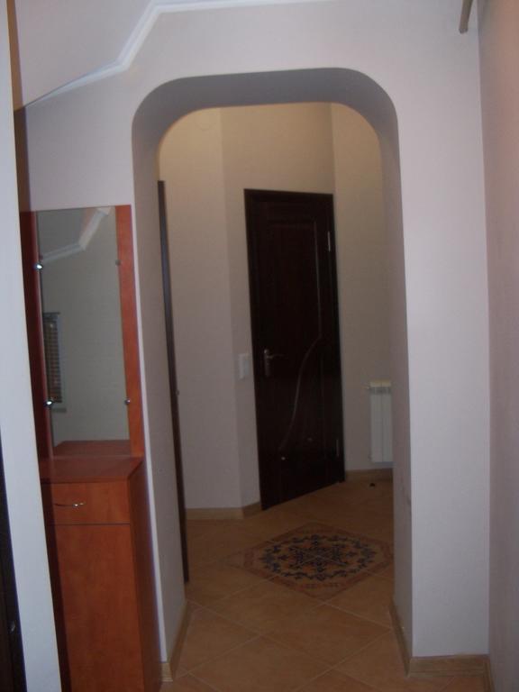 Apartment Roman Lviv Exterior photo