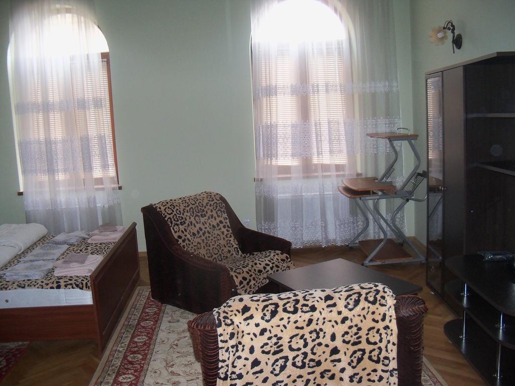 Apartment Roman Lviv Exterior photo